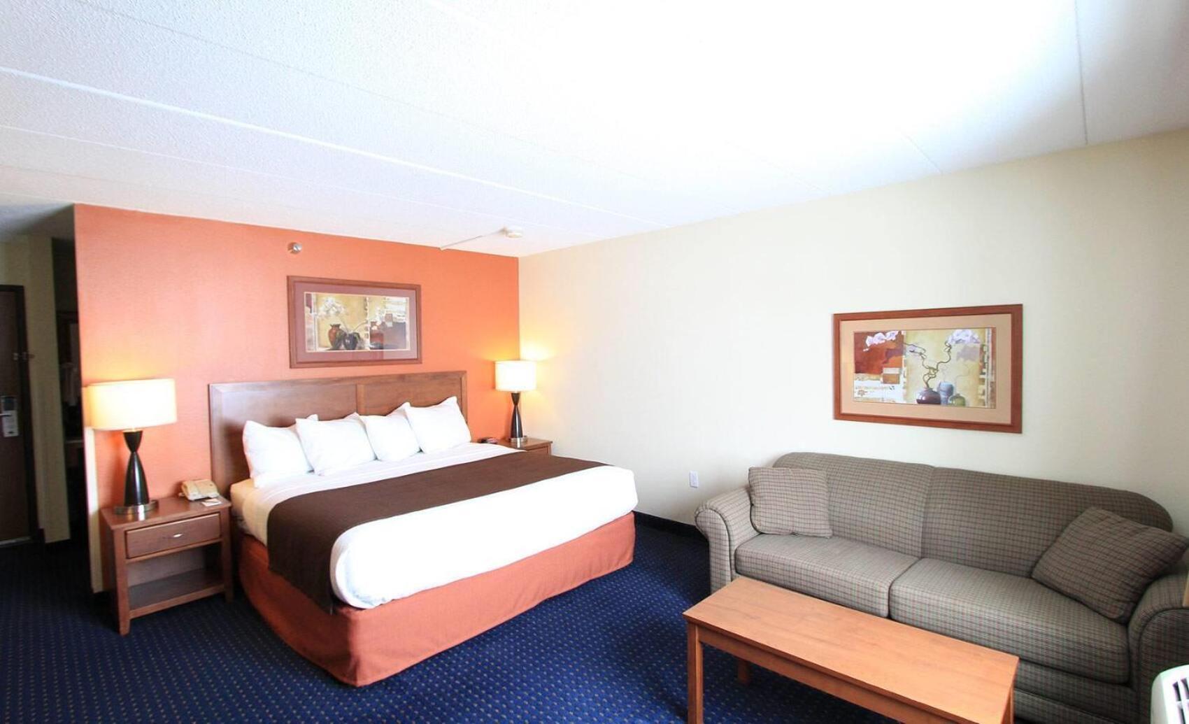 Americinn By Wyndham Cedar Rapids Airport Экстерьер фото