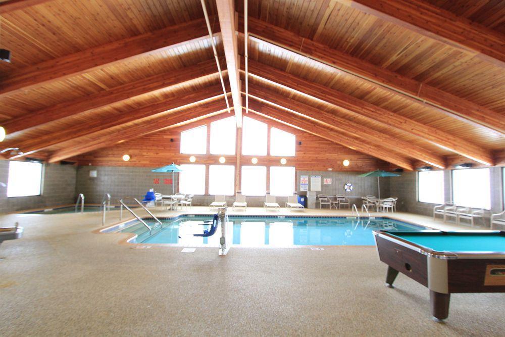 Americinn By Wyndham Cedar Rapids Airport Экстерьер фото