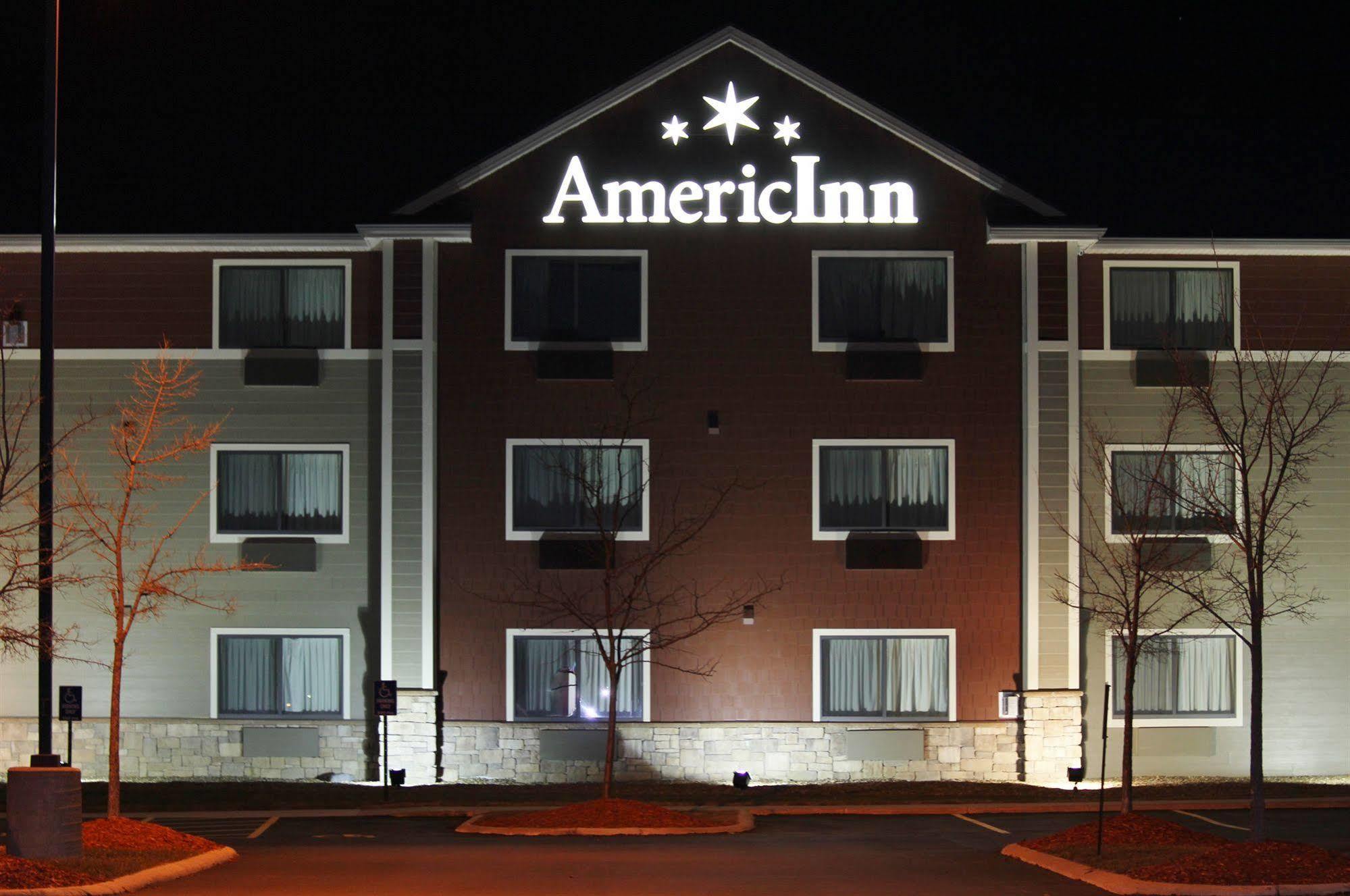 Americinn By Wyndham Cedar Rapids Airport Экстерьер фото